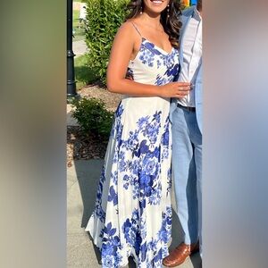 Floral print gown with slit
